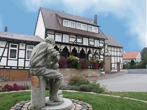 Gast- Und Pensionhaus Zur Linde Staufenberg  Экстерьер фото